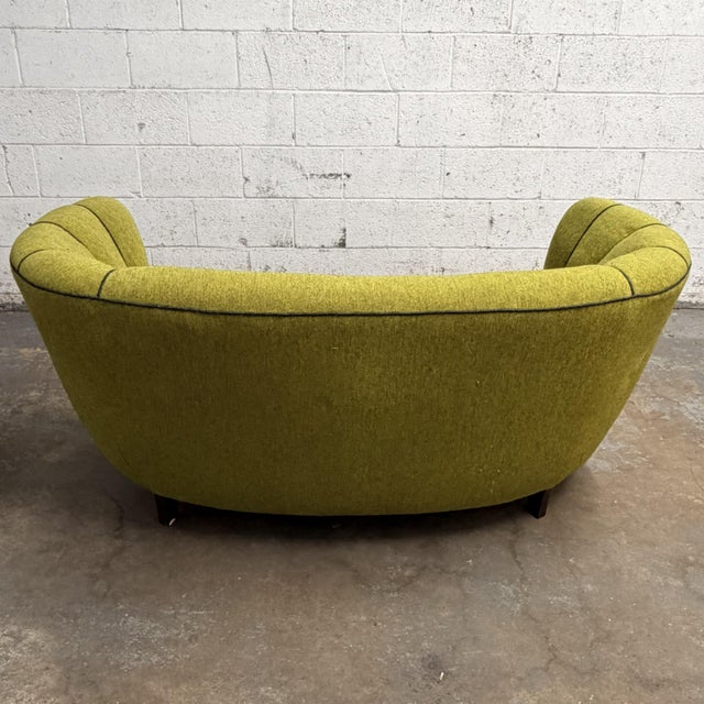 Viggo Boesen Danish Modern 1930s Banana Sofa in the Manner of Viggo Boesen, Slagelse For Sale - Image 4 of 9