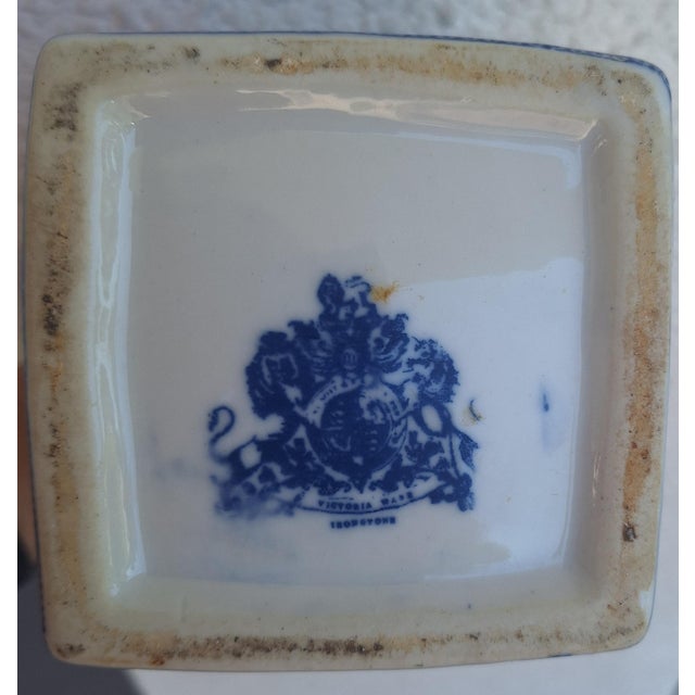 Chinoiserie Vintage Victoria Ware Blue & White Ironstone Square Tea Caddy For Sale - Image 3 of 3