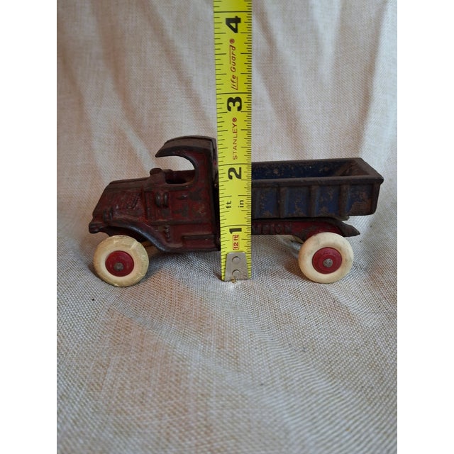 Children's Rare 1920s Champion Cast Iron Mack C-Cab Dump Truck Original Paint & White Tires For Sale - Image 3 of 18