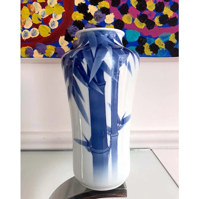 1900 - 1909 Japanese Porcelain Vase Makuzu Kozan Meiji Period For Sale - Image 5 of 11