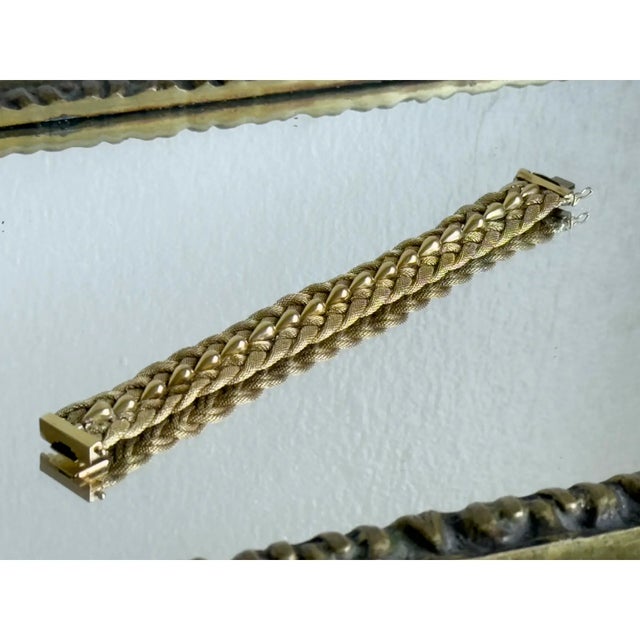 Mid-Century Modern Vintage 1960s UnoAErre Italian 18k Solid Gold Braided Mesh Bracelet For Sale - Image 3 of 14