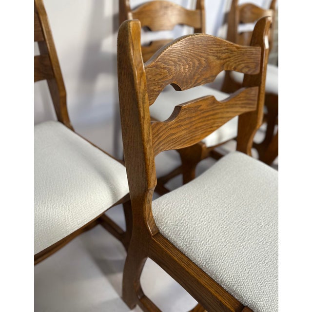 Vintage Brutalist Belgian Oak Dining Chairs, 1970s, Set of 6 For Sale - Image 4 of 10