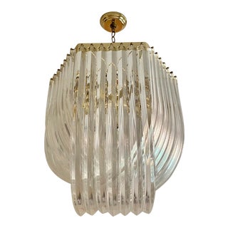 1970s Lucite Ribbon Chandelier For Sale