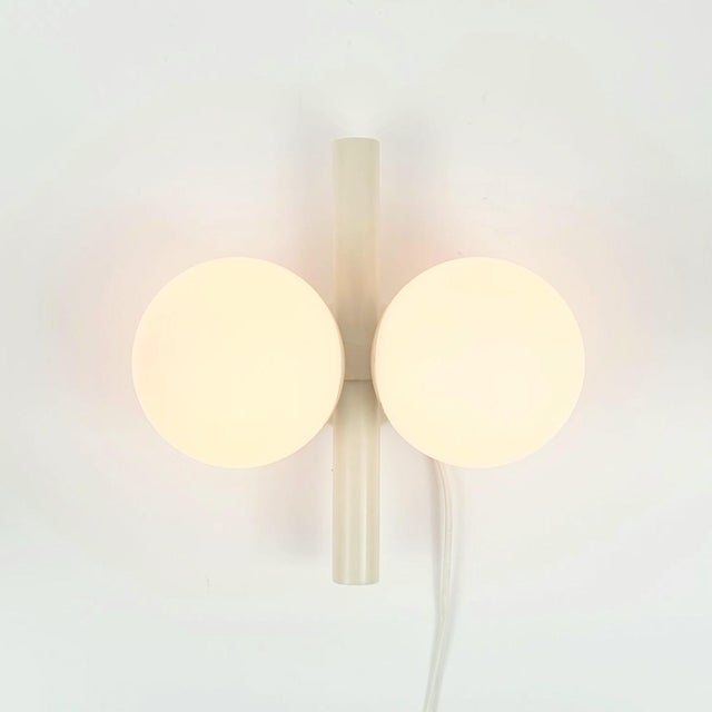 Mid-Century Modern Space Age Opaline Glass Wall Lamp from Kaiser Leuchten, Germany, 1960s For Sale - Image 4 of 10