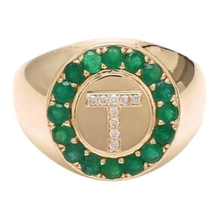 Natural 0.89 cts zambian emerald & 0.06 cts diamond T letter ring in 14k gold For Sale