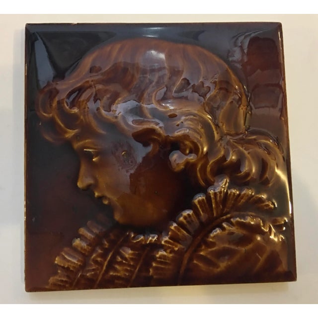 Late 19th Century Victorian Philadelphia Glazed Fireplace Portrait Tile For Sale - Image 5 of 5