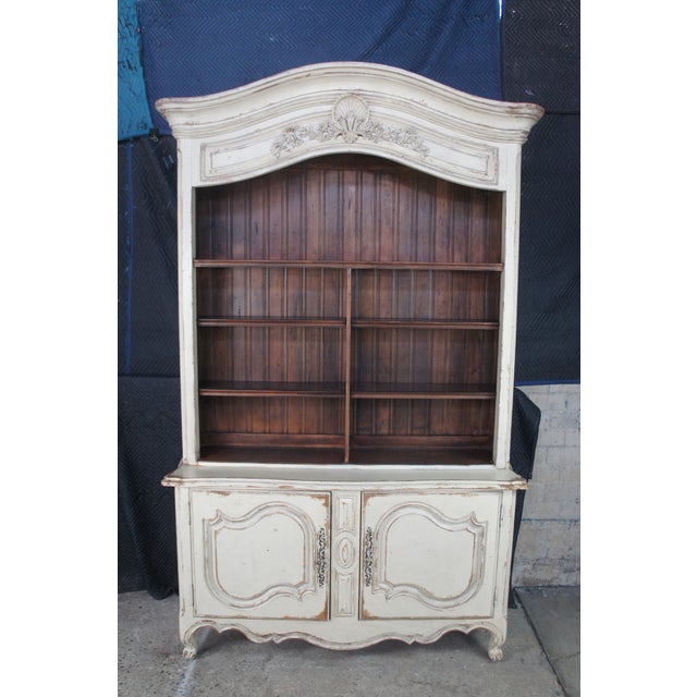 Late 20th Century Monumental Habersham Plantation Chic French Provincial Hutch China Cabinet 102" For Sale - Image 14 of 18