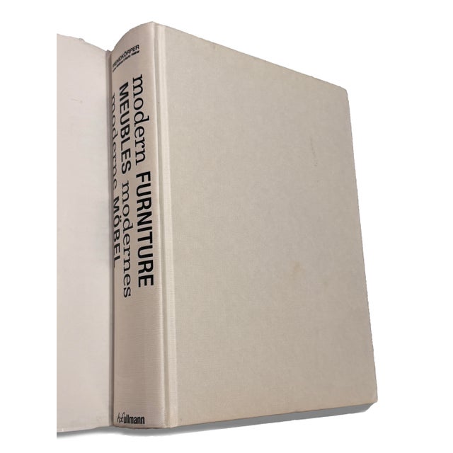 A valuable and BIG volume about modern furniture from around the world, with high quality photography and studied depth of...