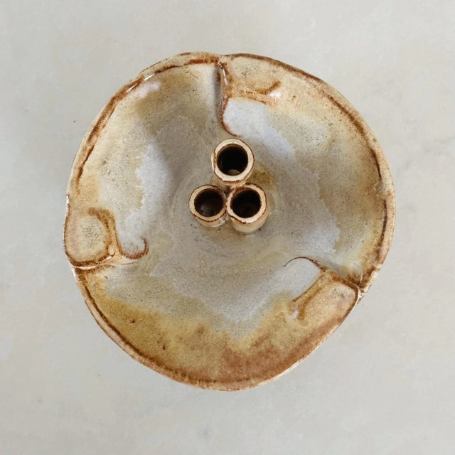 Mid 20th Century Mid-Century Hand-Thrown and Sculpted Bud-Vase Ikebana in Lotus Design For Sale - Image 5 of 7