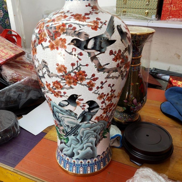 Late 20th Century Large Vintage Cloisonné Enamel Meiping Vase – Magpie & Plum Blossom Motif, Attributed to Dai Jialin For Sale - Image 5 of 9