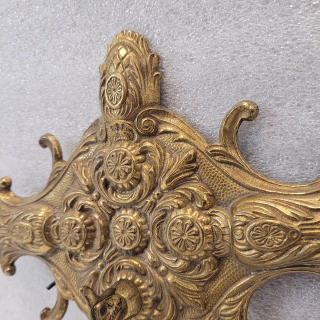 Louis XVI Wall Light in Gilt Bronze, France, 1920s For Sale - Image 9 of 14