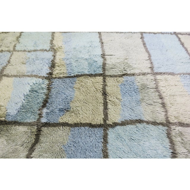 Shabby Chic Indian Moroccan Style Hand Knotted Organic Wool Rug,6'x9' For Sale - Image 3 of 7