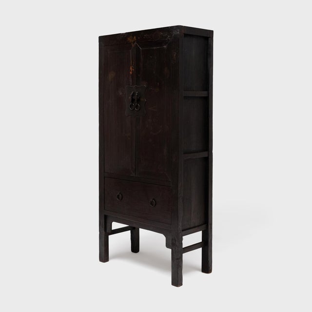 Early 20th Century Chinese Square Corner Lacquer Cabinet, C. 1900 For Sale - Image 5 of 6