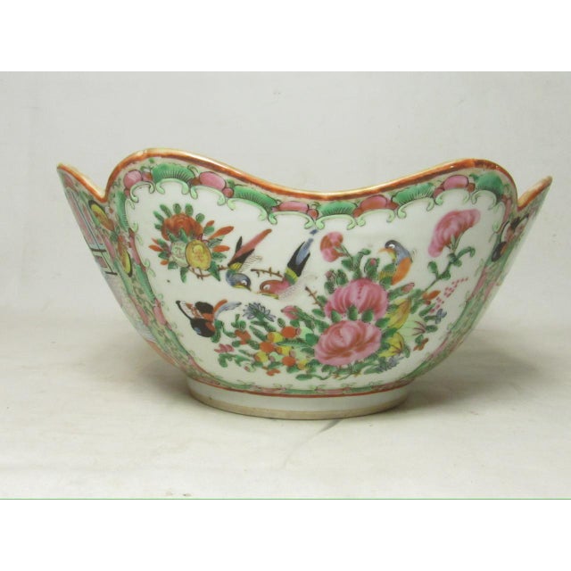 Chinese Famille Rose Porcelain Bowl For Sale In San Francisco - Image 6 of 12