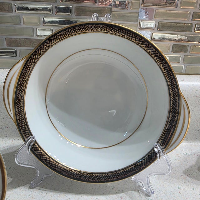1950s Excellent Vintage Condition Noritake China Regent Gold 5681 Lugged Soup Bowls Set/4 For Sale - Image 5 of 10