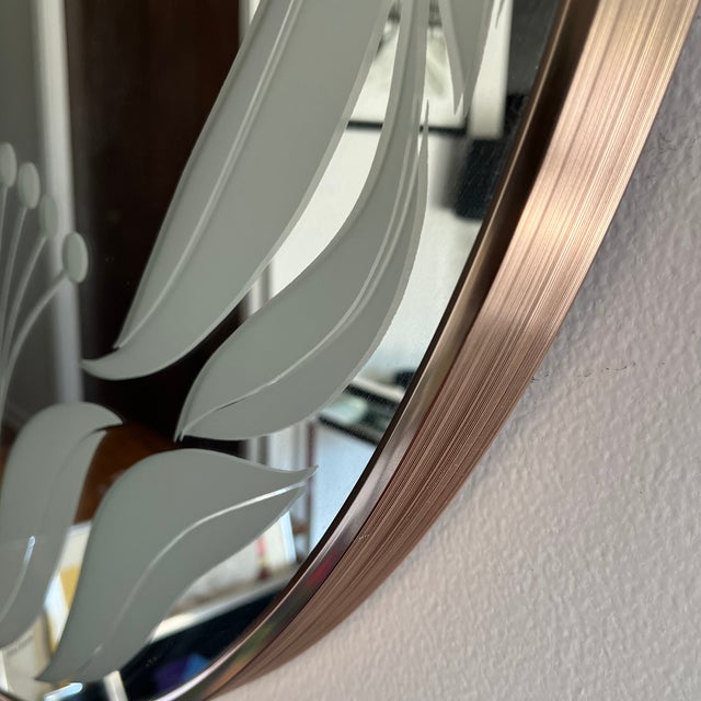 1980s Vintage Round Mirror Etched by Windsor For Sale - Image 5 of 10