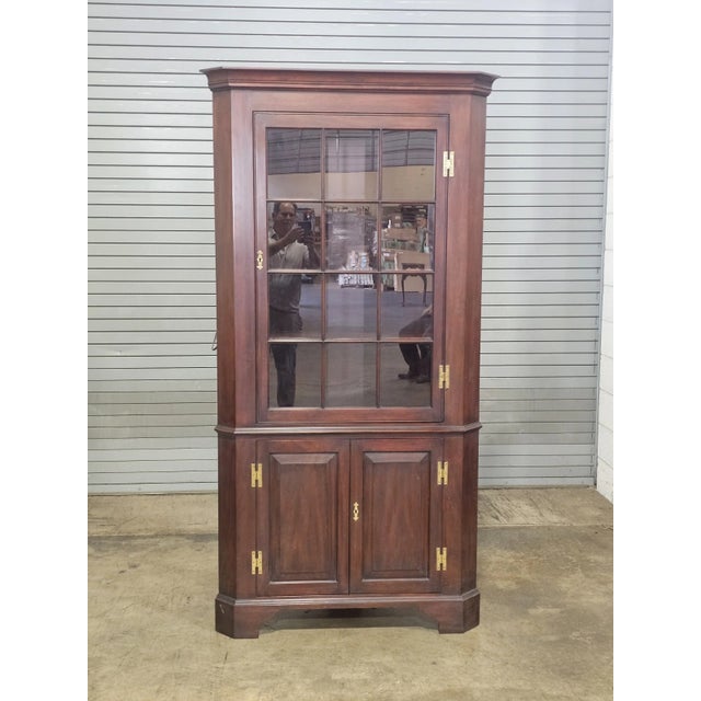 Store Item: Henkel Harris Mahogany Curio Corner Cabinet Hutch China Chippendale 12 Panel Description: High End twelve...