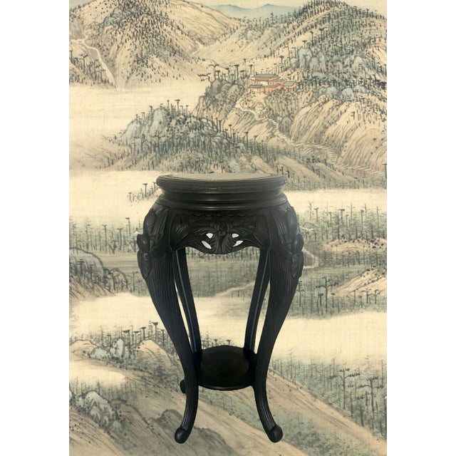 Antique Japanese Iris Pedestal / Plant Stand, Ebonised Carved Black Wood Side Table For Sale In Tampa - Image 6 of 16