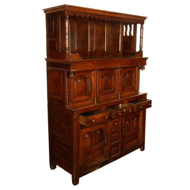 Antique Early 18th Century Carved Oak Welsh CWPWRDD Tridarn Cupboard Cabinet 1730 For Sale - Image 9 of 16