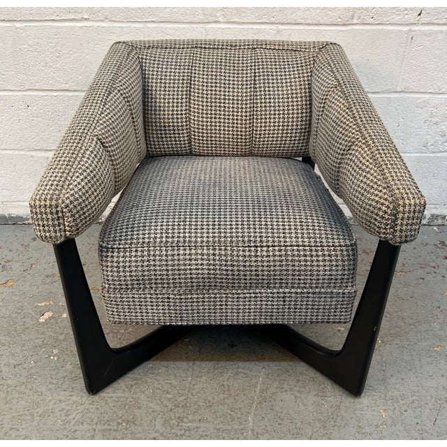 An iconic example of American Mid-Century Modern design, this Adrian Pearsall lounge chair for Craft Associates showcases...