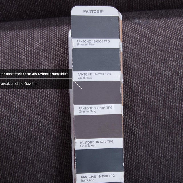 Grey Bed with Chrome Legs from Tempur For Sale - Image 6 of 12