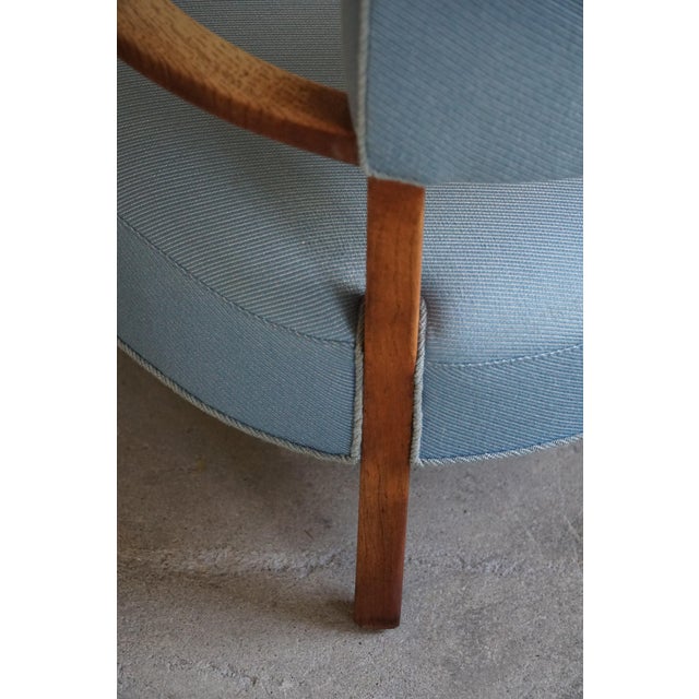 Danish Modern Curved Lounge Chair in Oak attributed to Viggo Boesen, 1950s For Sale - Image 15 of 18