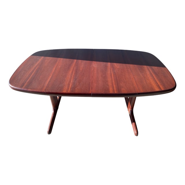 Oval Dining Table in Mahogany from Skovby Møblefabrik For Sale