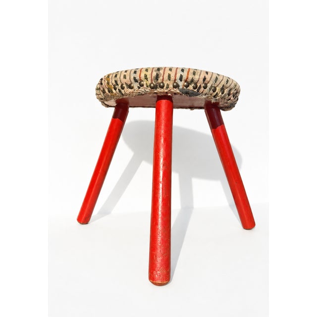 Red Mid-Century Modern Oval Tripod Ottoman in Kilim Brocade Fabric, 1960s For Sale - Image 8 of 10