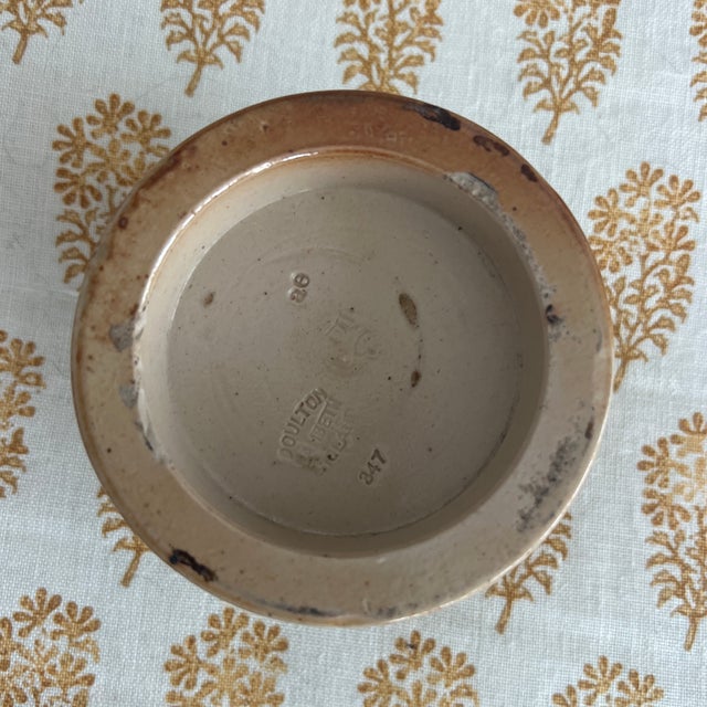 Antique English Doulton Lambeth Match Striker For Sale In New York - Image 6 of 7