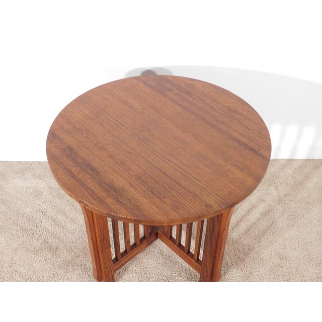 Kimball Antique Style Mission Prairie Arts & Crafts Oak Round Occasional Table For Sale In South Bend - Image 6 of 18