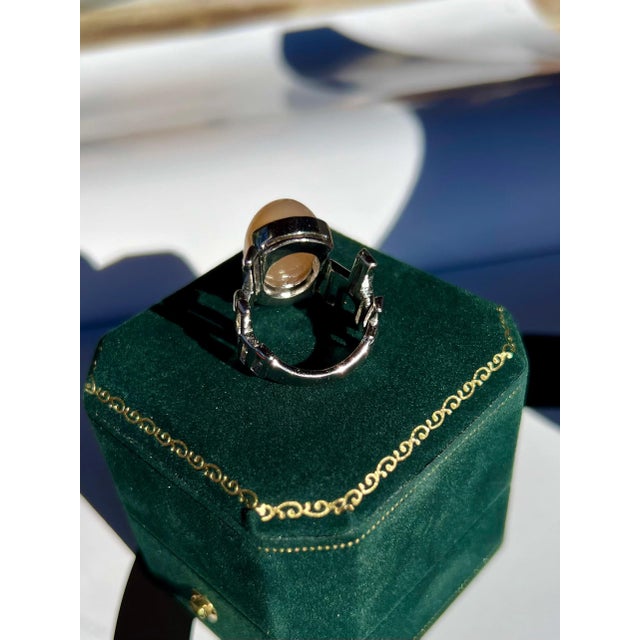 12 Carat Pomelo Cat’s Eye Moonstone Cabochon Cocktail Ring, Size 7 For Sale In Portland, OR - Image 6 of 9