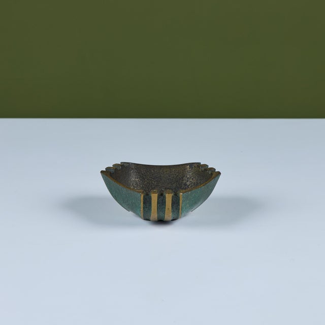 Dayagi Verdigris Brass Bowl For Sale In Los Angeles - Image 6 of 12