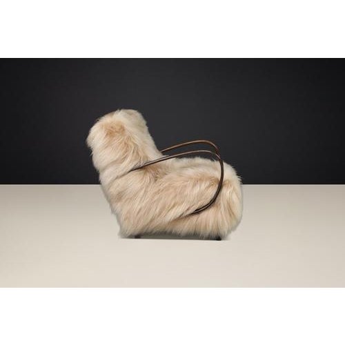 Art Deco Lounge Chair in Icelandic Sheepskin and Bentwood from Jindřich Halabala, 1940s For Sale - Image 6 of 11