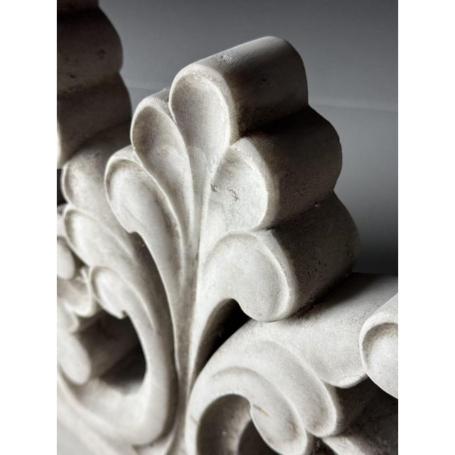White Marble Fragment Decoration For Sale - Image 8 of 15