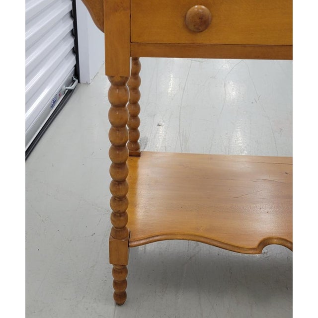 Early American Maple Washstand With Bobbin Legs and Towel Racks For Sale - Image 4 of 6