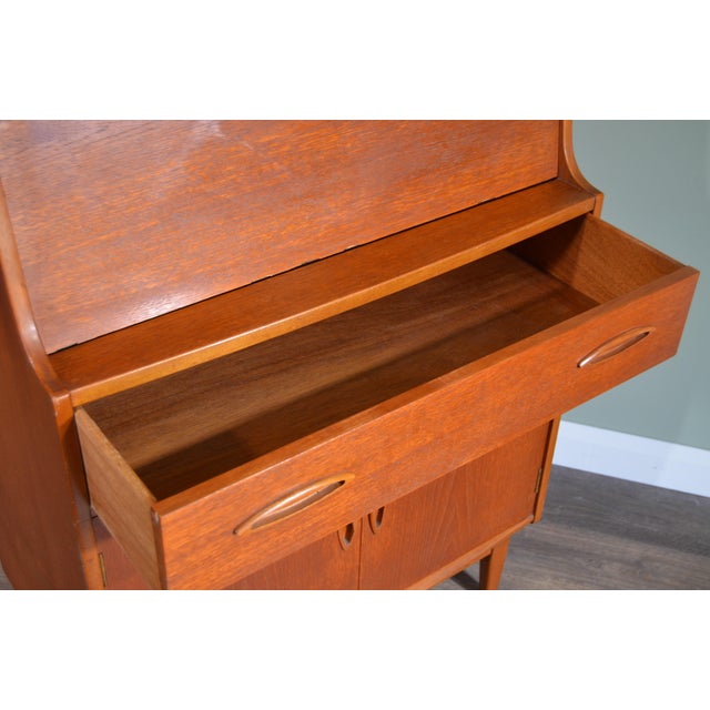 Mid-Century Teak Secretary from Jentique, 1960s For Sale - Image 10 of 10