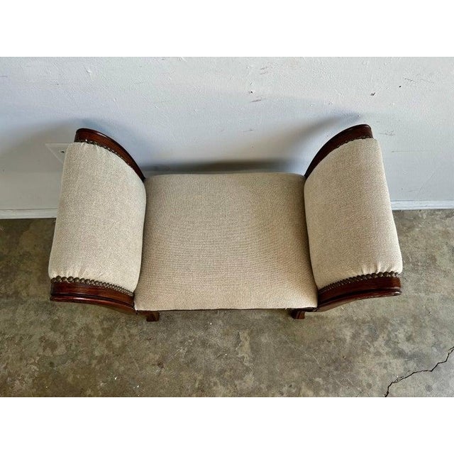 French Provincial Bench, Mahogany & Linen, Brass Nailheads, 1940s For Sale - Image 4 of 11
