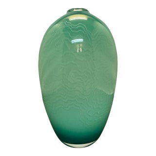 Vintage Mid Century Style Art Glass 10” Vase Emerald Seafoam Ombre Etched Swirls For Sale