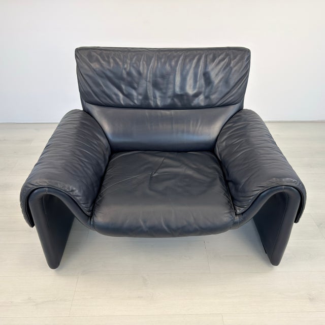 Dark Blue Black De Sede Ds 2011 Leather Armchair For Sale In New York - Image 6 of 12
