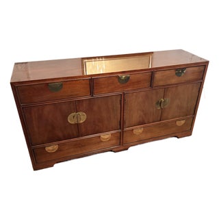 1980s Thomasville "Horizon" Collection Sideboard Credenza For Sale