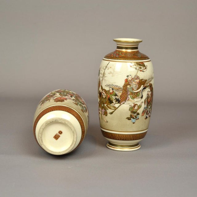 Antique Meji Vases, Japan, 19th Century, Set of 2 For Sale - Image 10 of 13
