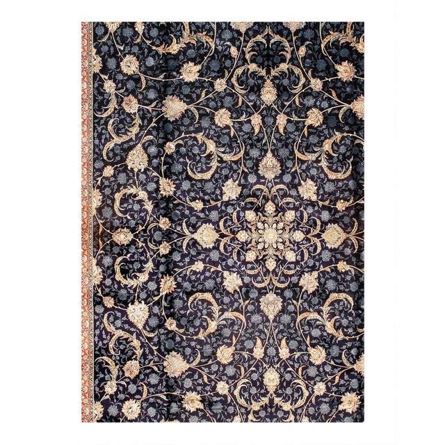 Viscose on a cotton foundation with a medallion This rug has a dense, soft pile, and excellent quality, to ensure that you...
