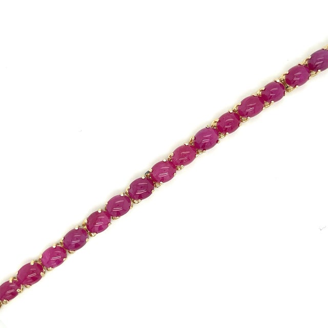 Early 21st Century GIA Certified 40 Carat Oval Cabochon Cut Ruby Tennis Bracelet in 14K Yellow Gold For Sale - Image 5 of 6