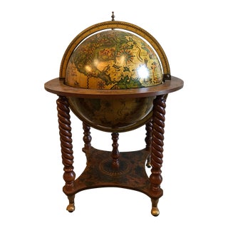 Vintage French Globe Bar For Sale