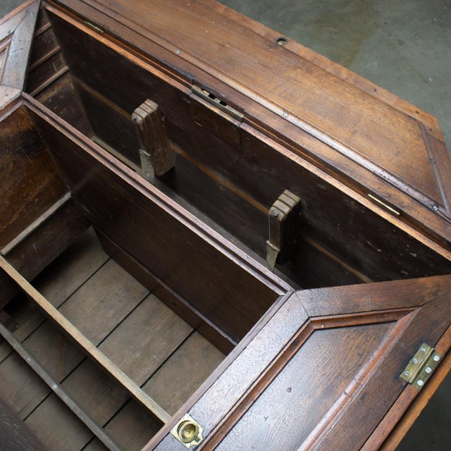 19th Century Antique Colonial Rustic Pine Carpenter’s Tool Chest Trunk or Coffee Table For Sale - Image 13 of 18