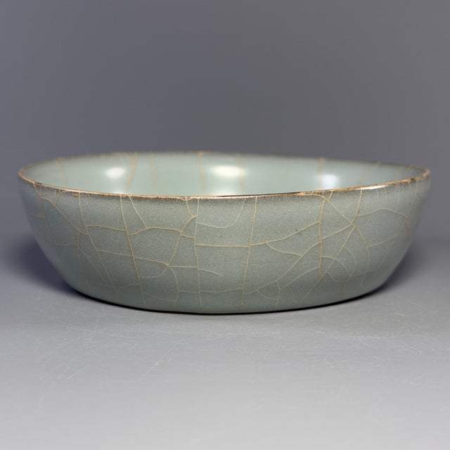 Antique Chinese Guan‑Style Crackle Glaze Brush Washer For Sale - Image 4 of 7