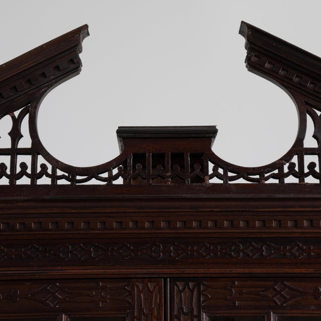 Brown 19th Century Fine Chippendale Vitrine For Sale - Image 8 of 16