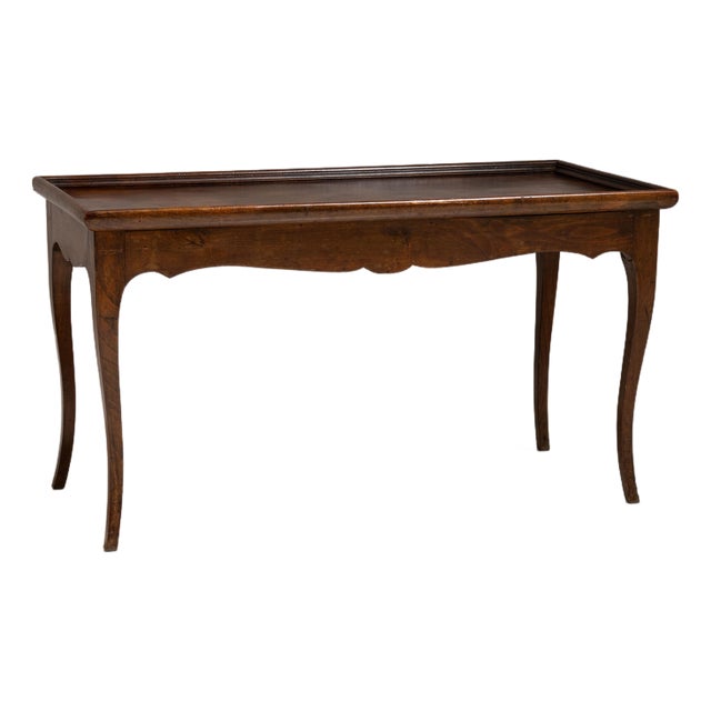 20th Century French Chestnut Brown Louis XV Coffee Table in Original Patina For Sale
