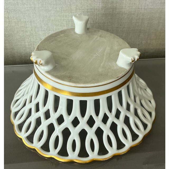 Ceramic Antique 19th Century French Empire Paris Porcelain Gold & White Basket or Corbeille With Lion Paw Feet For Sale - Image 7 of 13