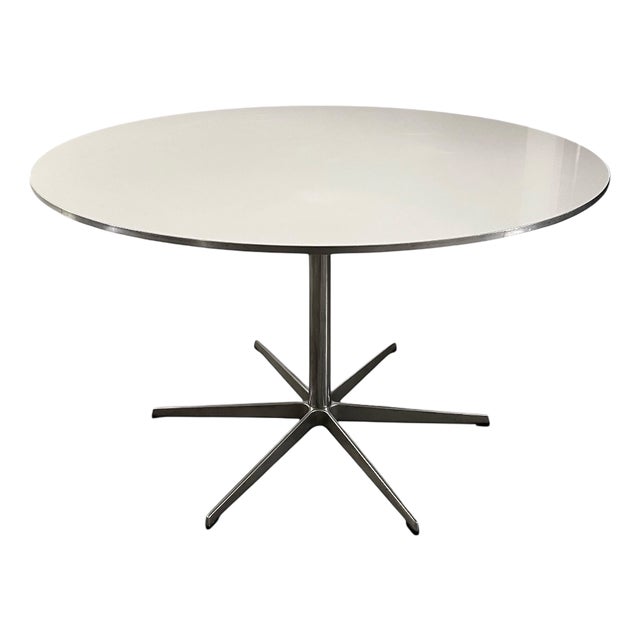 Super-Circular™ Dining Table Model A825 by Fritz Hansen for Fritz Hansen, Denmark, 1988 For Sale